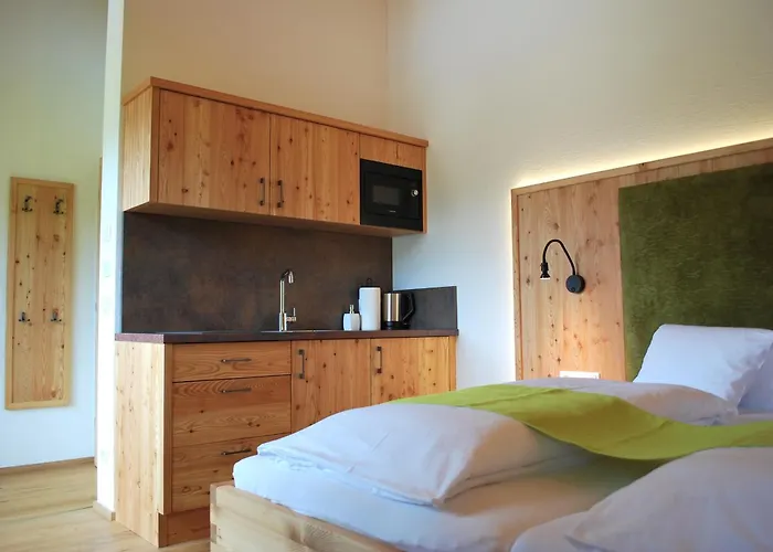 Hinkerhof Kır Evi *